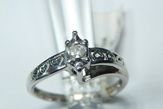 *VINTAGE* 10K White Gold Round Natural Diamond Solitaire Engagement Ring Sz 7.25