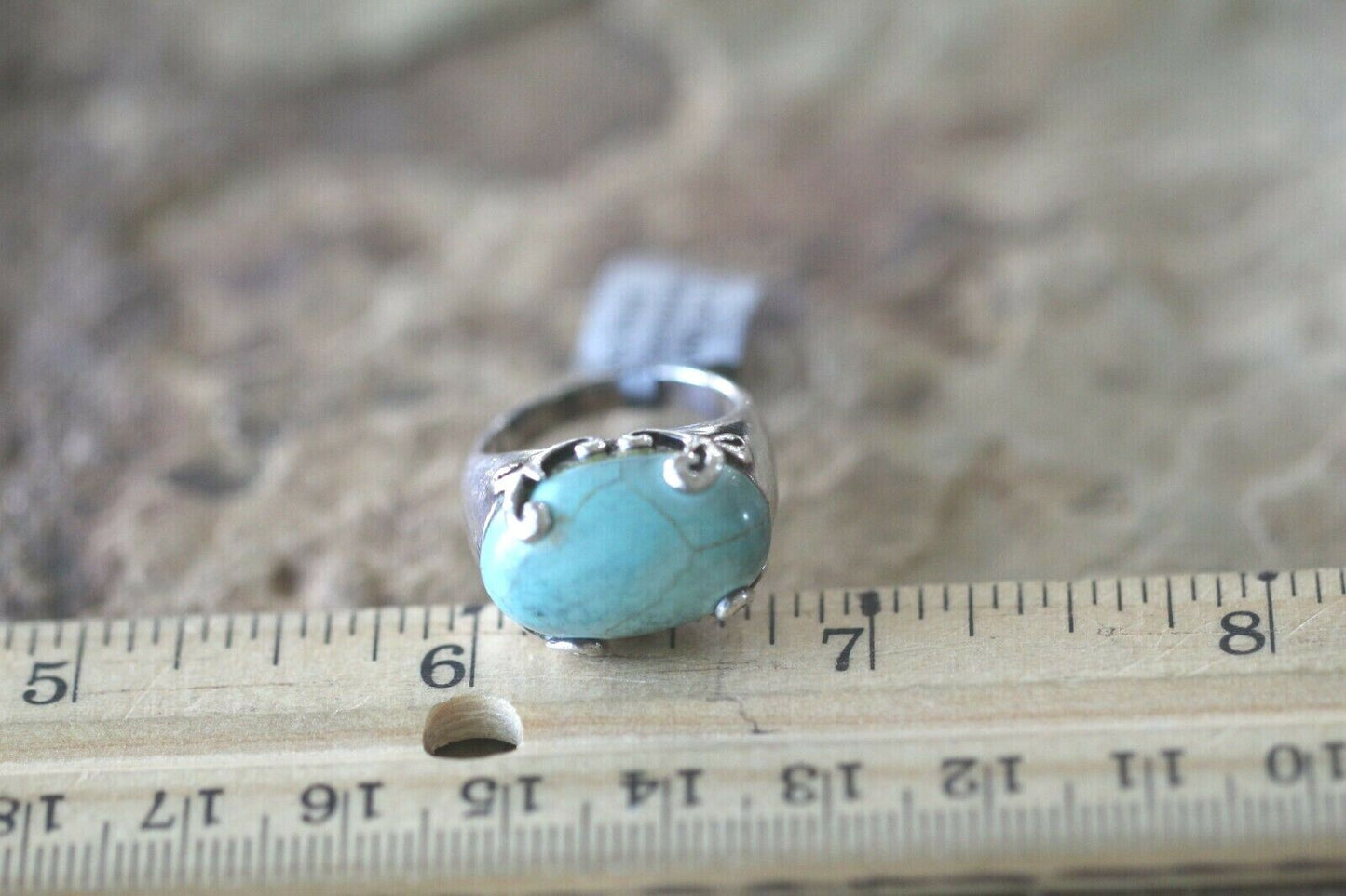 *VINTAGE*  Sterling Silver  Raised Turquoise Southwest Style Ring Size 6