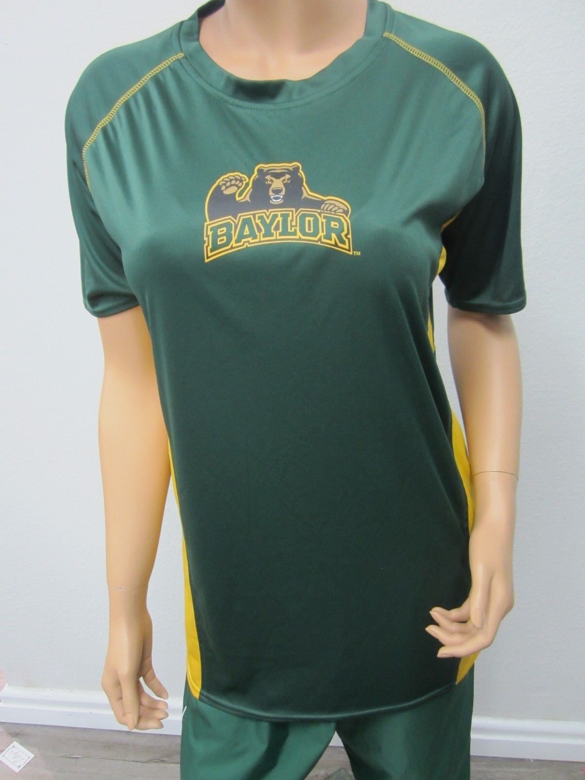 NEW Pro Edge Unisex Baylor University Polyester Smooth Shirt (BU) Size Med