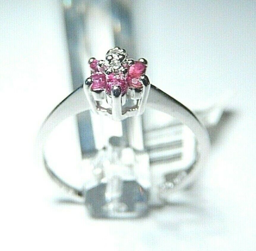 10K  White Gold Natural Ruby & Diamond Cluster Ring Size 6.25