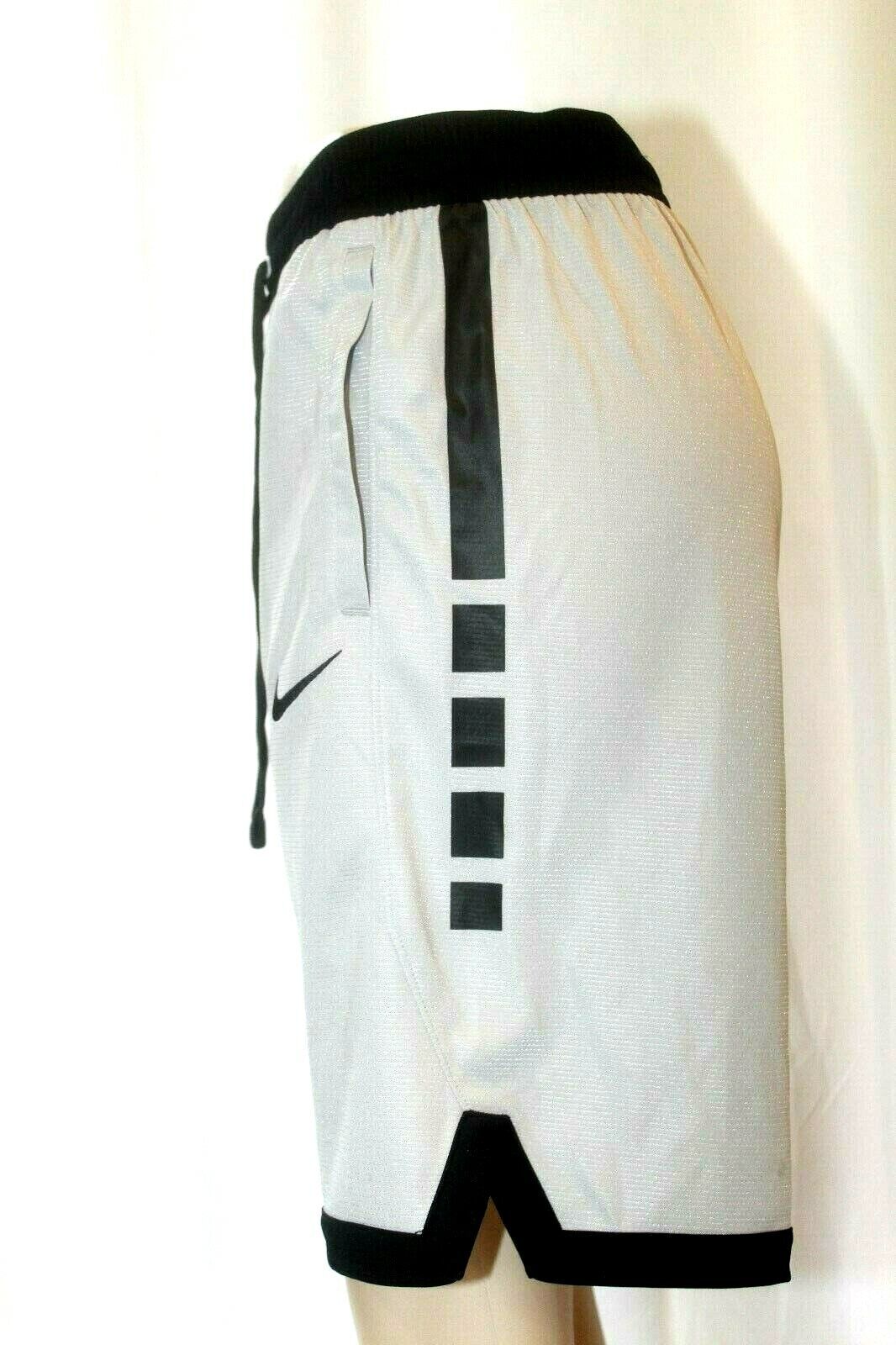 *NWT* Nike Men Striped Elastic Waist Drawstring Loose Fit Activewear Shorts SZ M