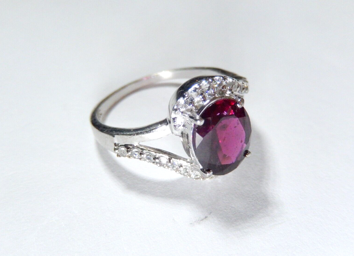 *VINTAGE*  Lab Created Ruby  w/CZ Accents 925 Sterling Silver  Ring Sz 9.25