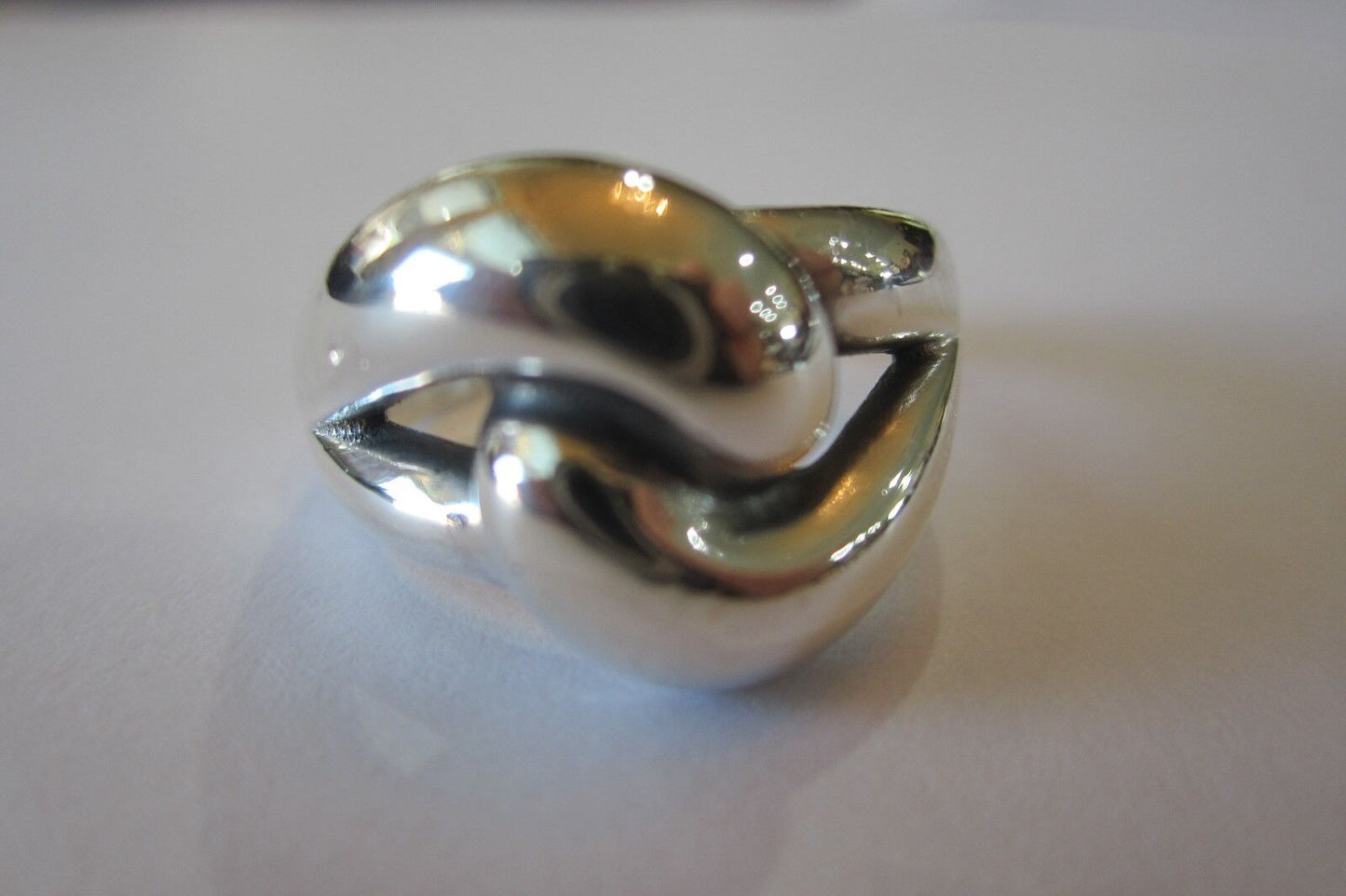 MINT RARE Retired James Avery Sterling Silver Cadena Knot Ring RS1191 Size 7.75