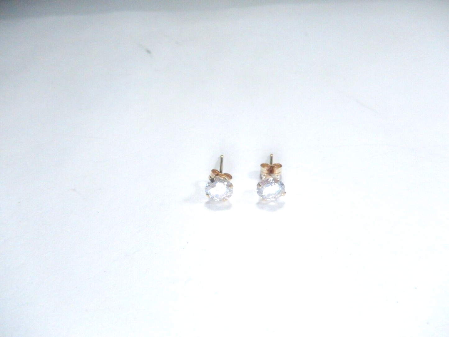 14K Yellow Gold Round Solitaire  1CT Cubic Zirconia Push Back Ear Stud Earrings