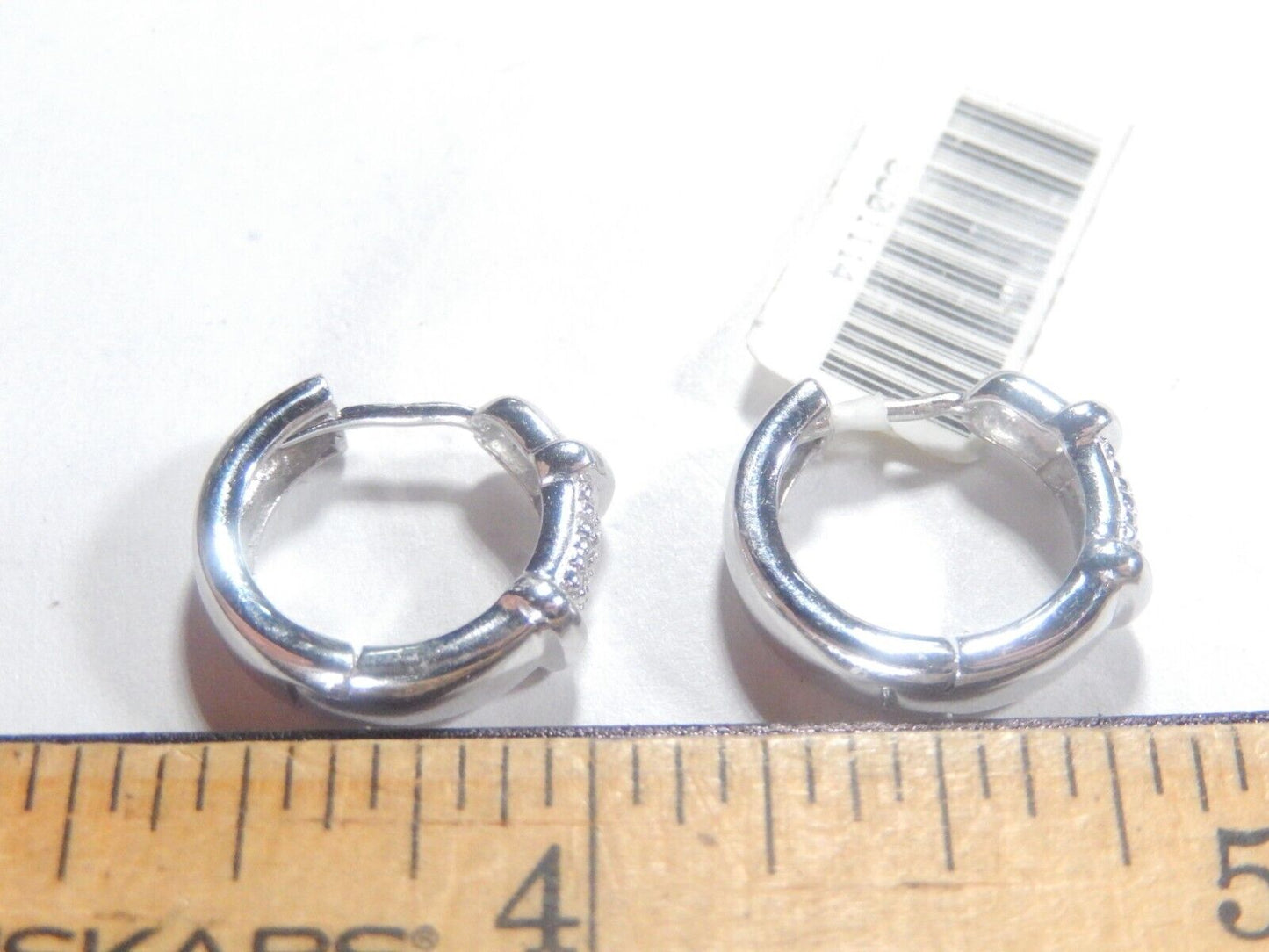 14k Solid White Gold Natural Diamond Decorative 16mm  Huggie Hoop Earrings