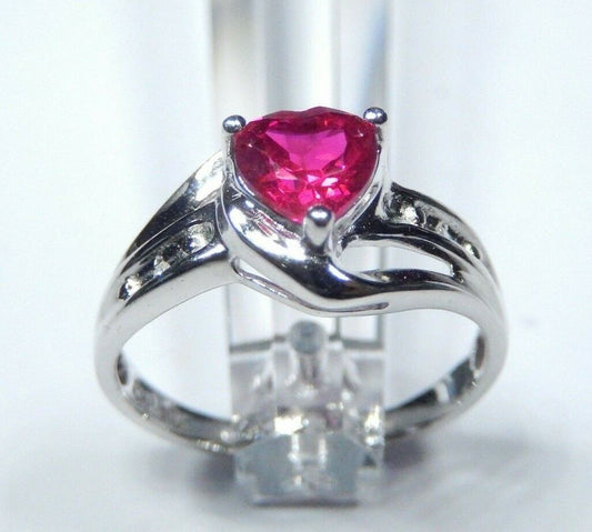 *NEW*  10k White Gold .75ct Heart Shape Red Ruby & Diamond Ring Size 7.5