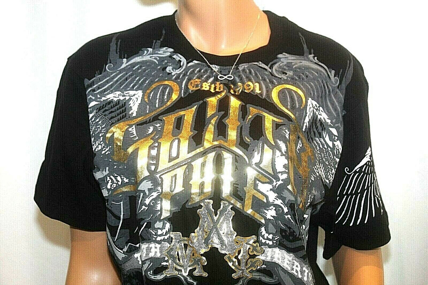 *NWT* Southpole Men's  T Shirt Black  Metallic Signature Series T-Shirt Size Med