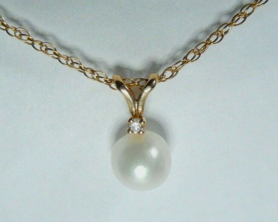 *NWT* 14k Yellow Gold AAA Round 6mm Cultured Pearl & Diamond Pendant w/ 20"Chain