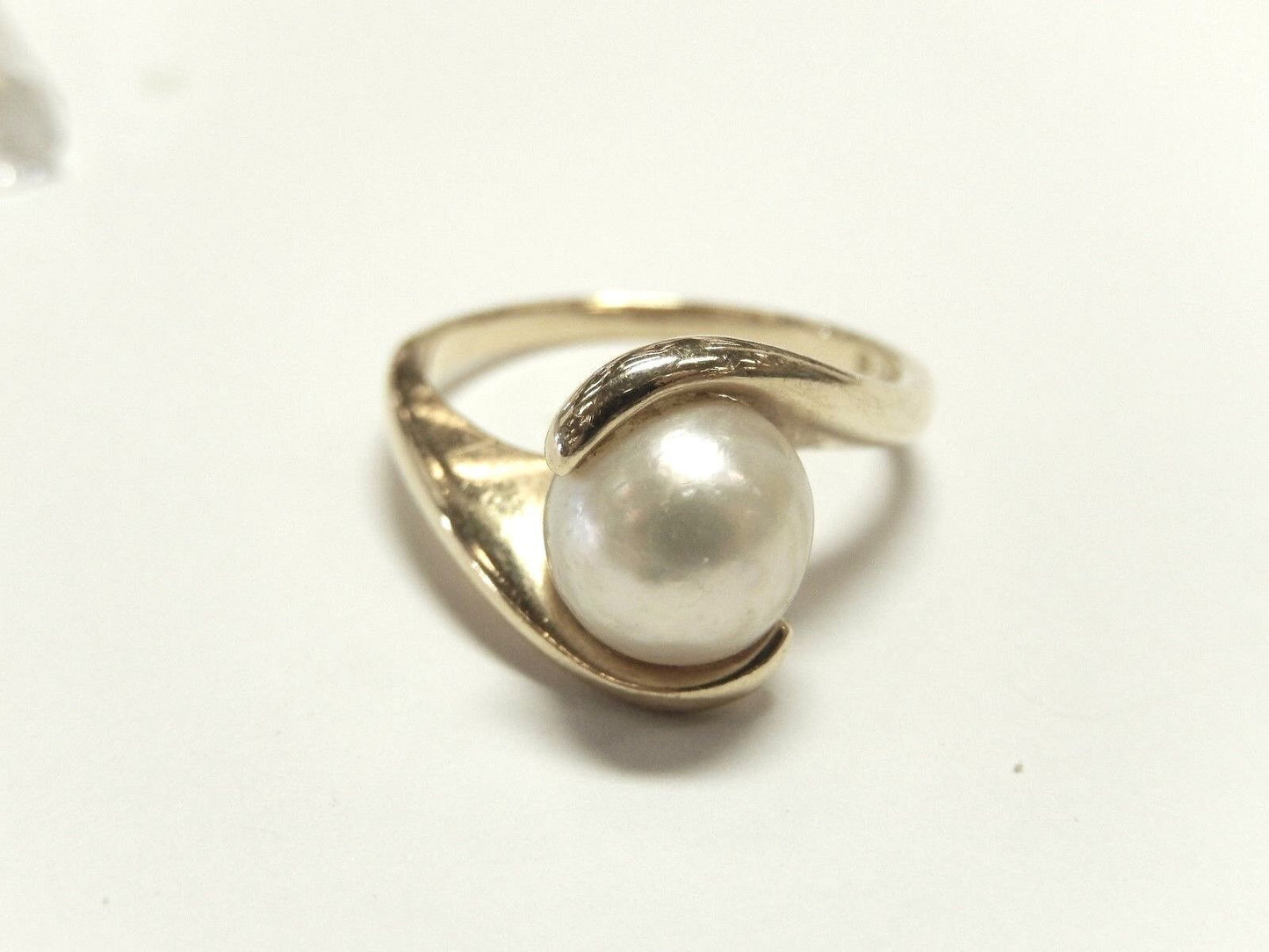 *MINT* Vintage 14k Yellow Gold 8.5mm AAA Quality Pearl Ball Ring Size 7.25