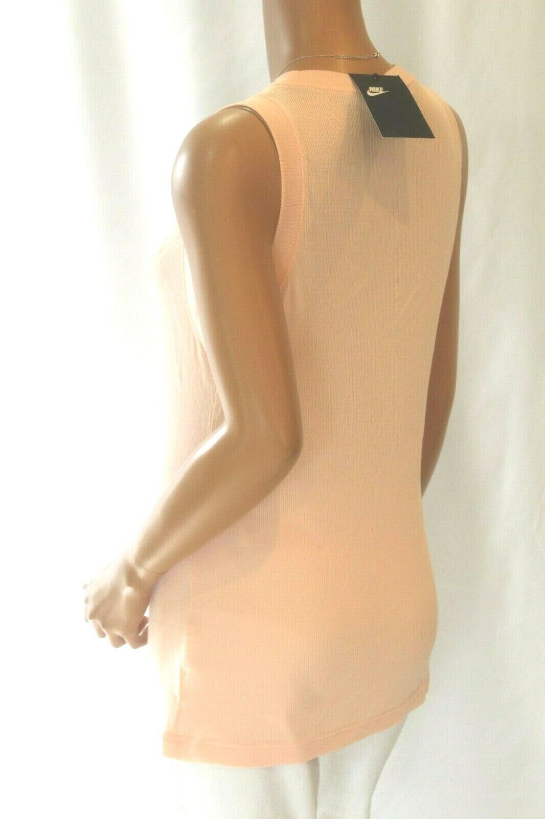 *NWT* Women's "Just Do It" Graphic Ribbed Slim Fit Peach Tank Top Size Medium