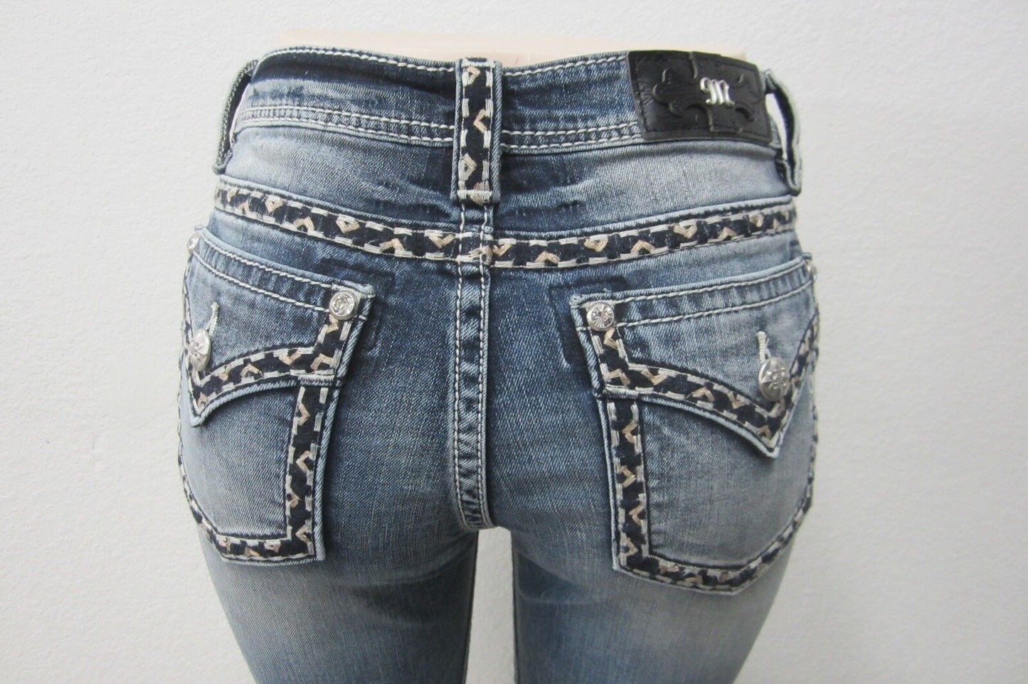 NWT Miss Me M5014S278 Women's Embroidered Back Pocket Skinny Jeans Sz 28 x 30