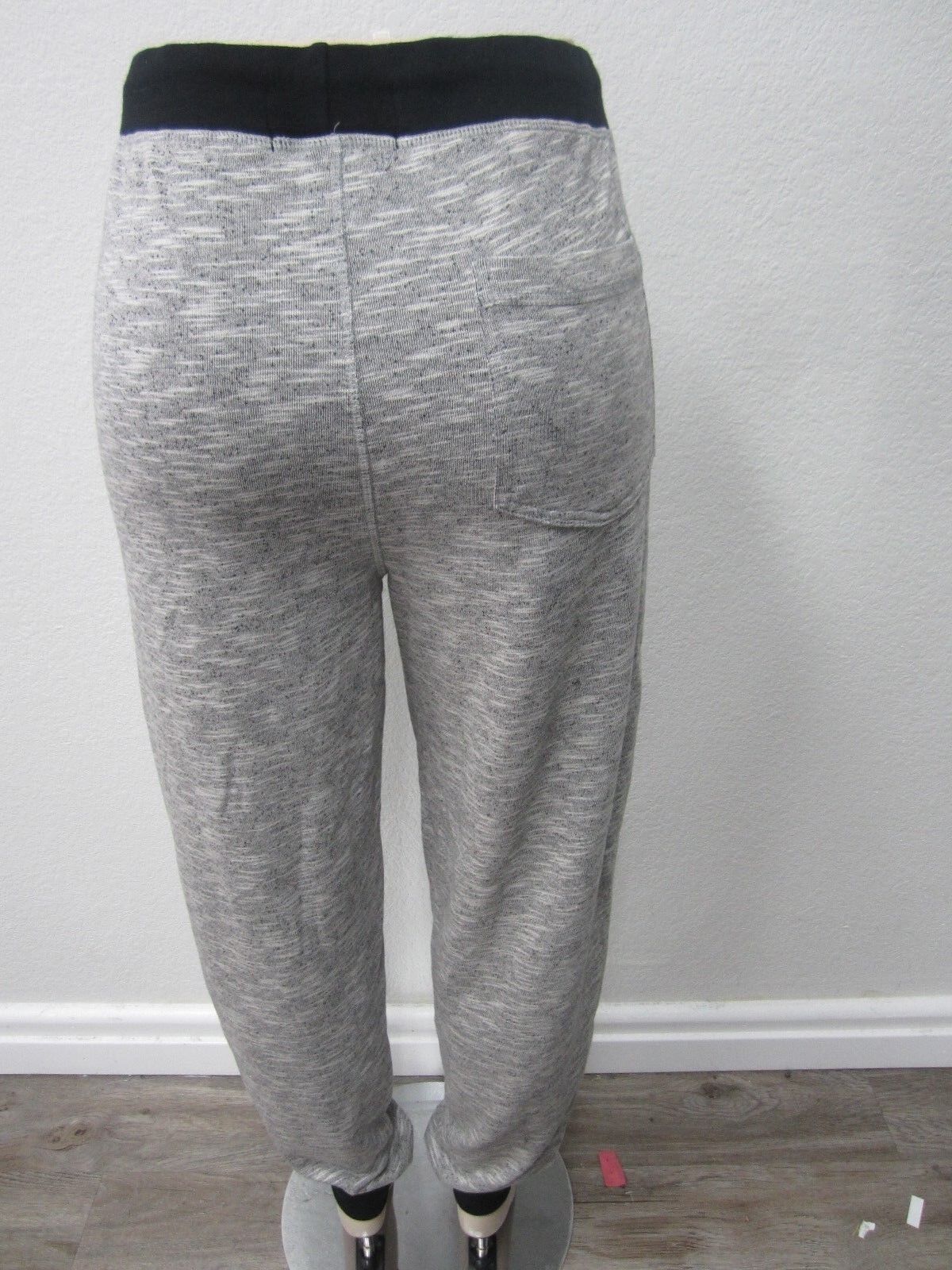NWT OCEAN CURRENT WomenJogger Pants Sz Large Gray Tapered Drawstring Cotton/Poly