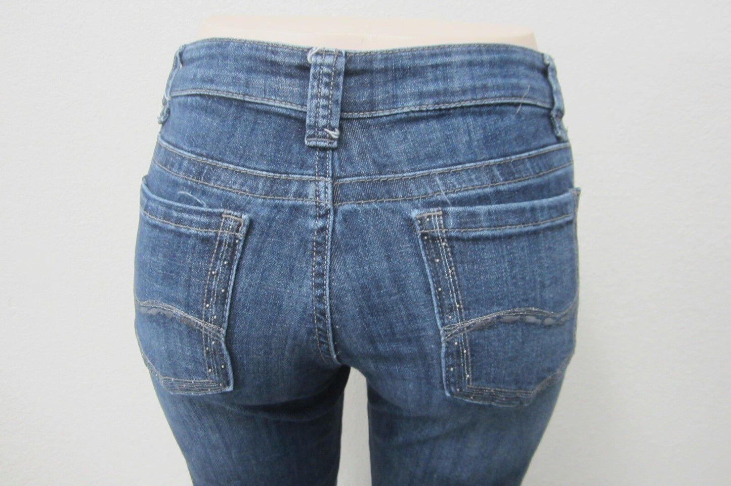 Lee Slender Secret Jeans  Stretch Button Studs Pocket Lower on Waist Sz 6M x 31L