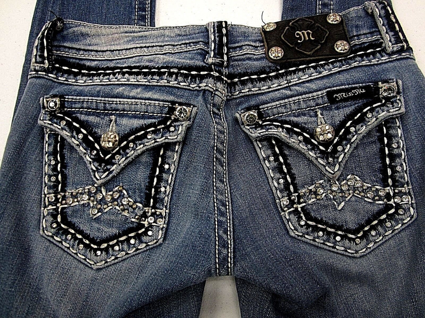 Miss Me Skinny Blue Jeans JE1052SR Embroidered Bejewelled Thick Stitch Sz 25x31