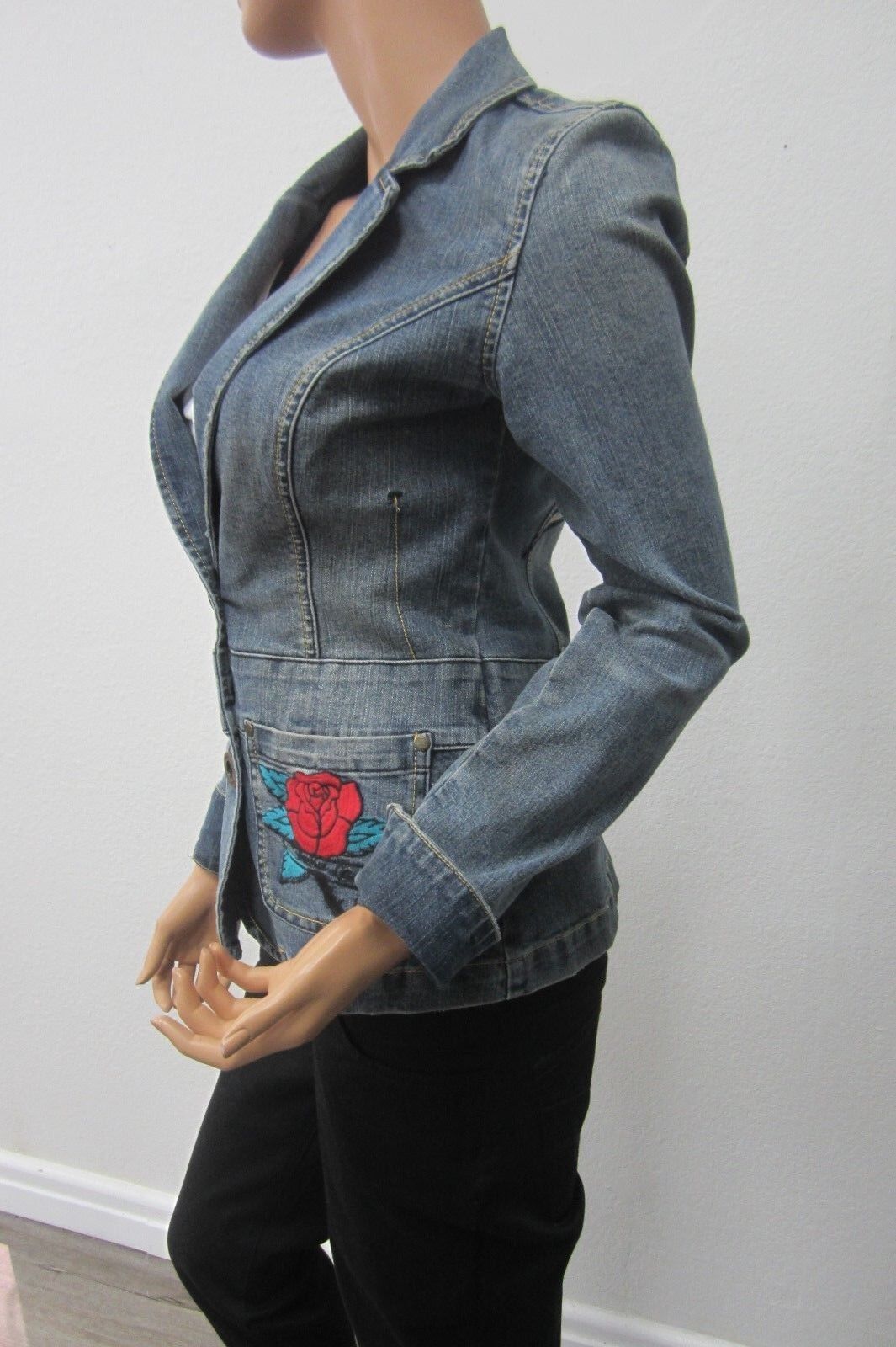 *RARE* FUBU  Collection Denim Jean Jacket Embroidered Rose & Skull Patch Size S