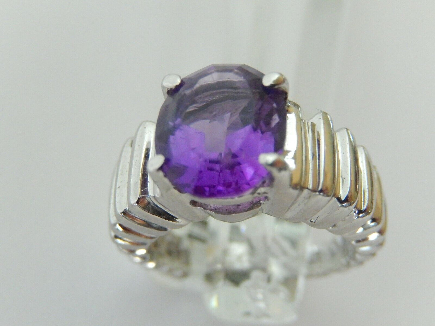 *VINTAGE MODERN* 14k White Gold Oval Deep Purple Amethyst Solitaire  Ring Sz 5