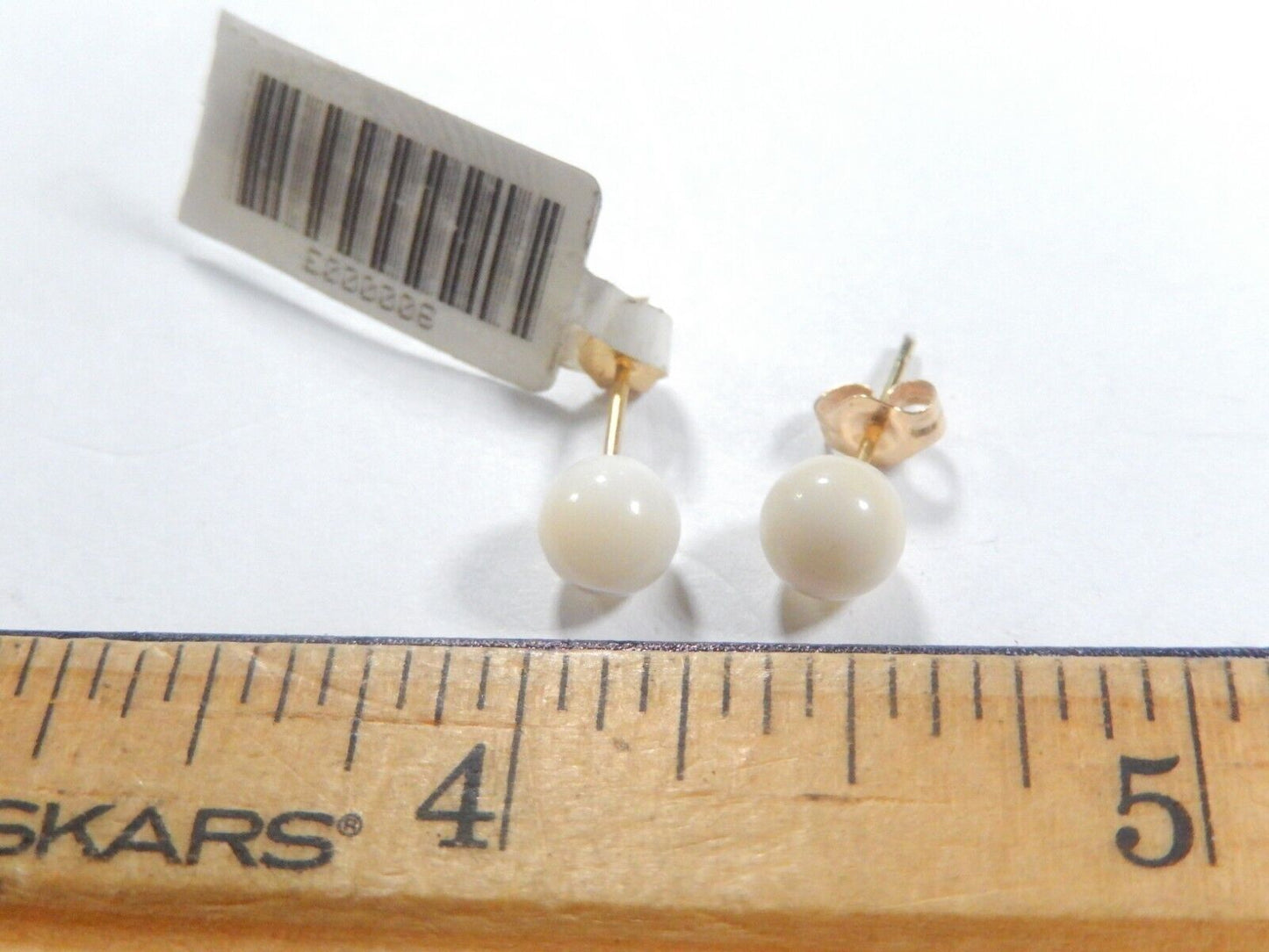 14K Yellow Gold 6mm Mother Of Pearl Ball Stud Earrings