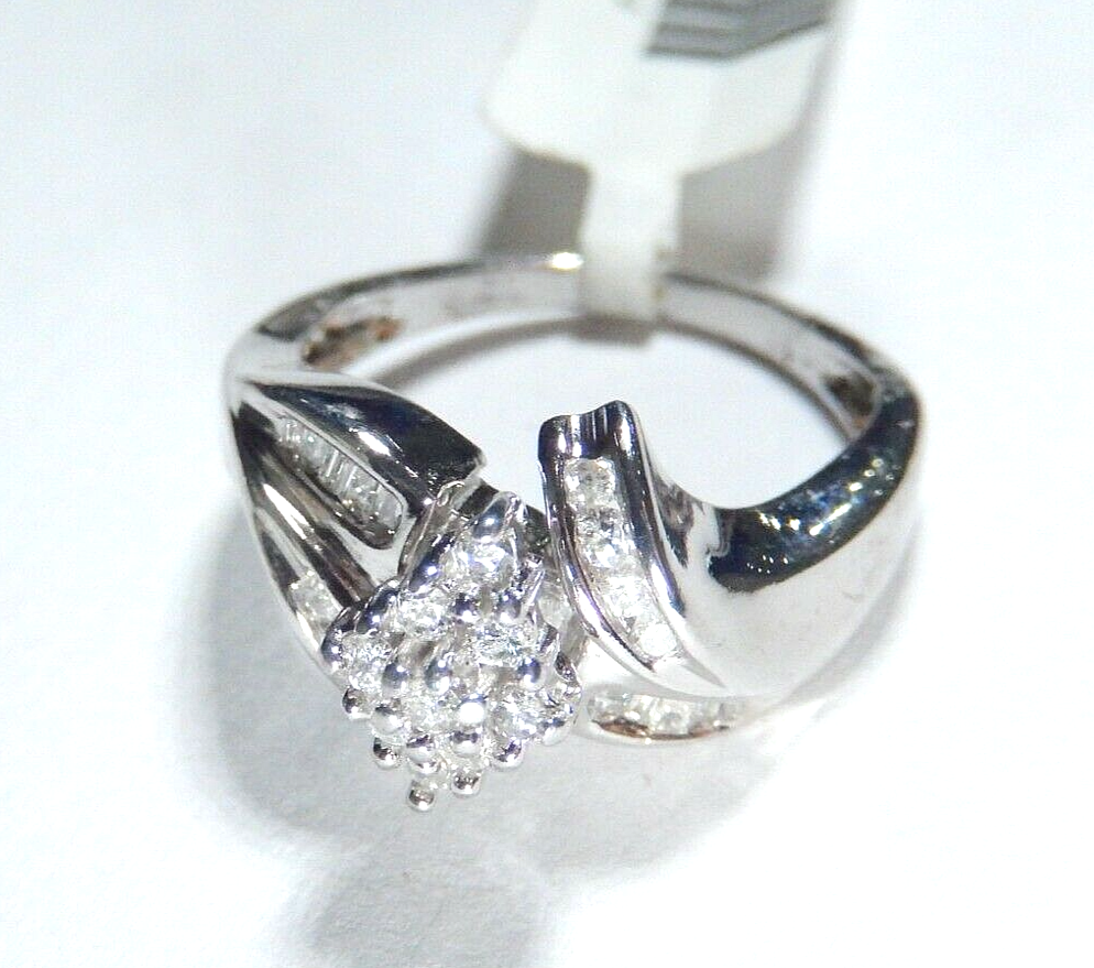 *NWT*  10K White Gold .33 CT Diamond Cluster Ring Size 6