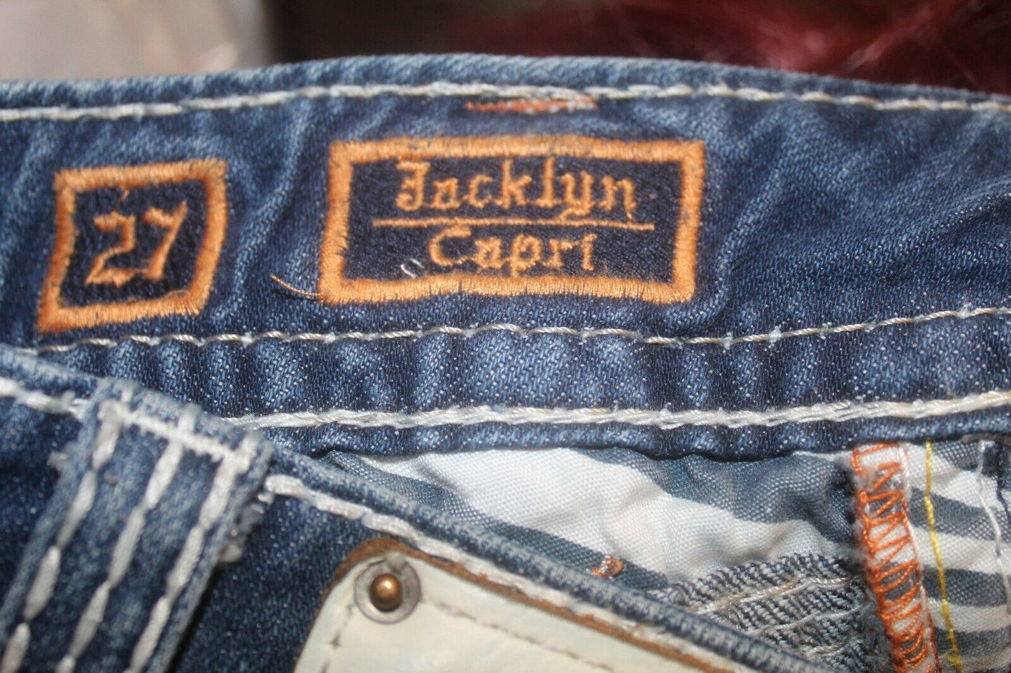 Women's Rock Revival Jacklyn Capri Faded Wash Denim Jeans W27 x L26