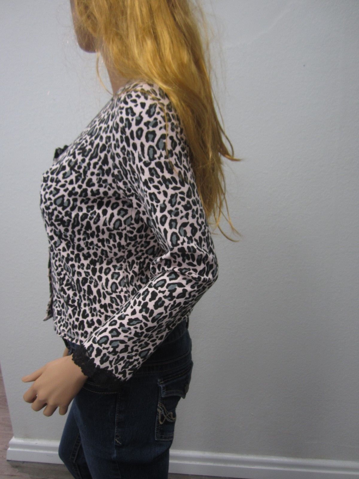 NICE Victoria's Secret Very Sexy Leopard Style Lace Trim Top Size Small - CUTE