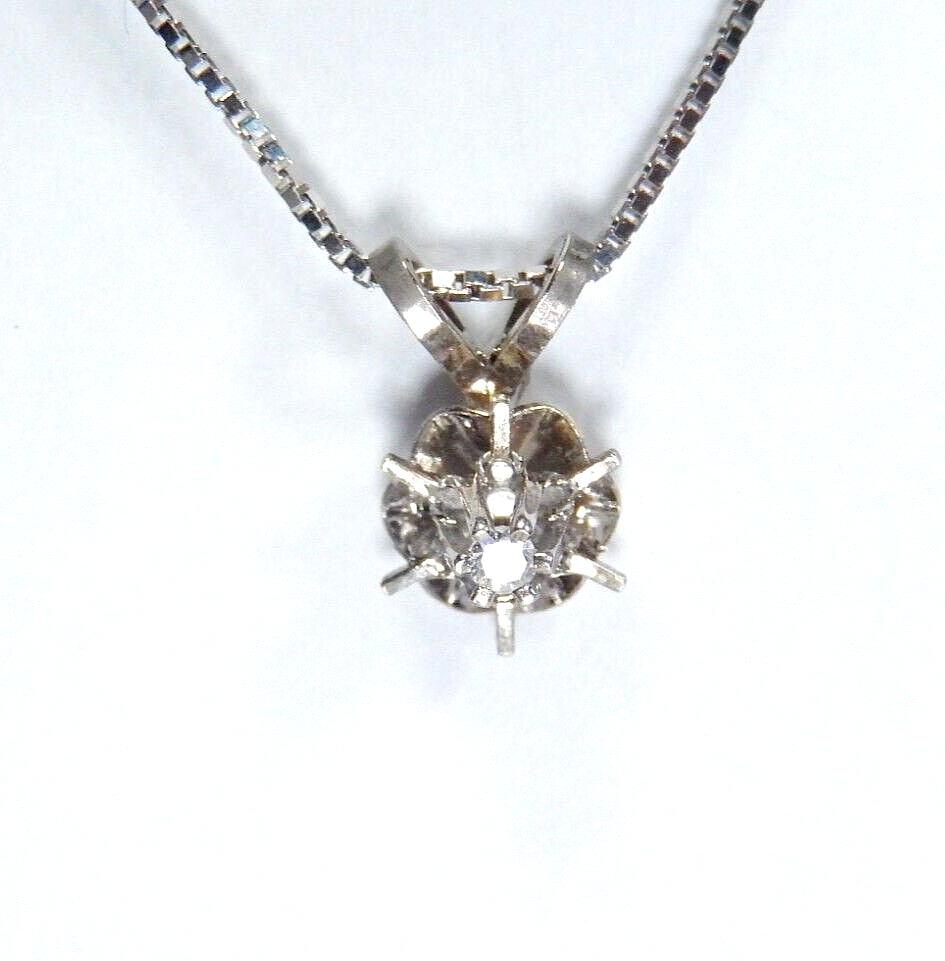 *VINTAGE*-14k White Gold Natural Diamond Solitaire Buttercup Pendant w/18" Chain