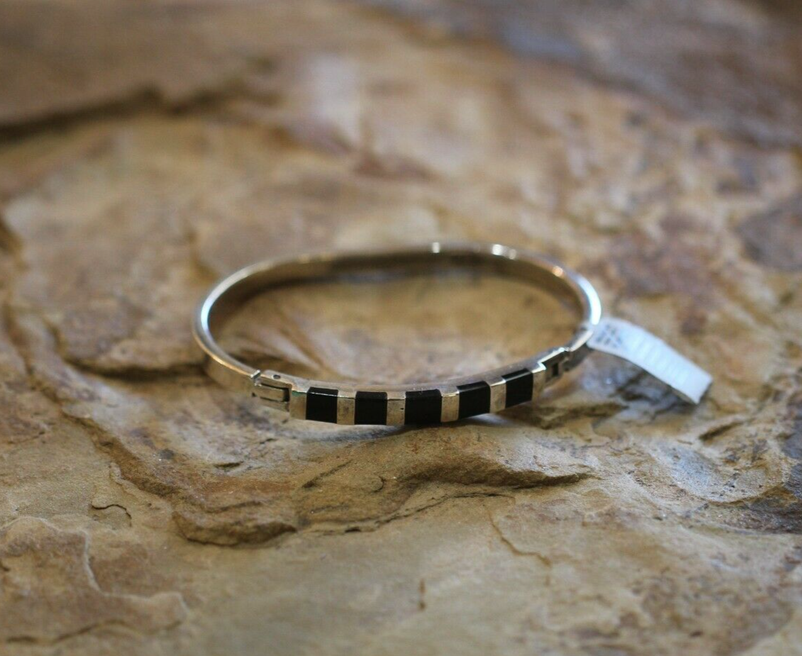 *VINTAGE*  Taxco Mexico Mid Century Black Onyx Sterling Silver Cuff Bracelet