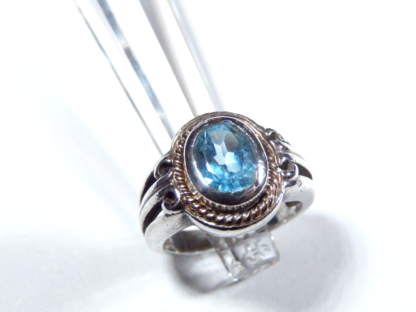 GORGEOUS 14K YELLOW GOLD & STERLING SILVER 2.00 CT BLUE TOPAZ  RING SZ 7.5