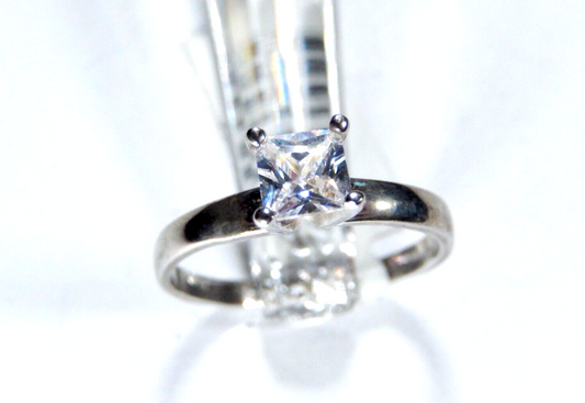 *VINTAGE*  Sterling Silver .50 CT Princess Cut White CZ Solitaire Ring Size 7.75