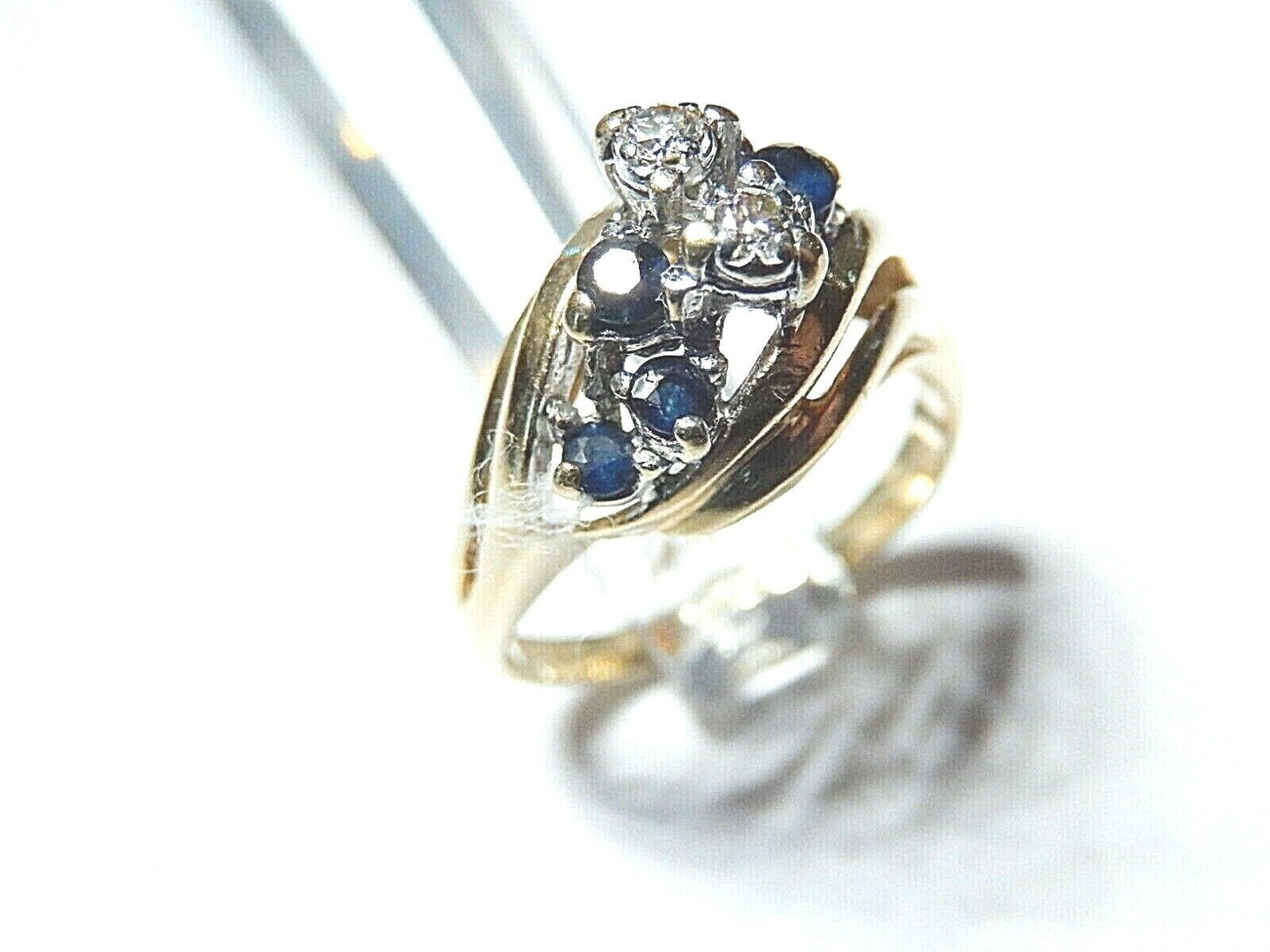 *VINTAGE* 14k Yellow Gold Sapphire & Diamond Cluster Ladies Ring Size 7