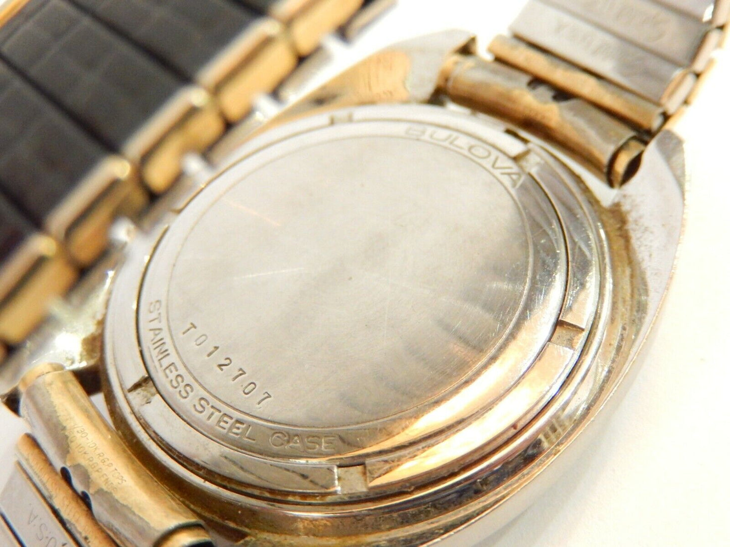 Vintage Bulova Accutron Tuning Fork 218 Stainless Steel  Mens Date Watch 1974