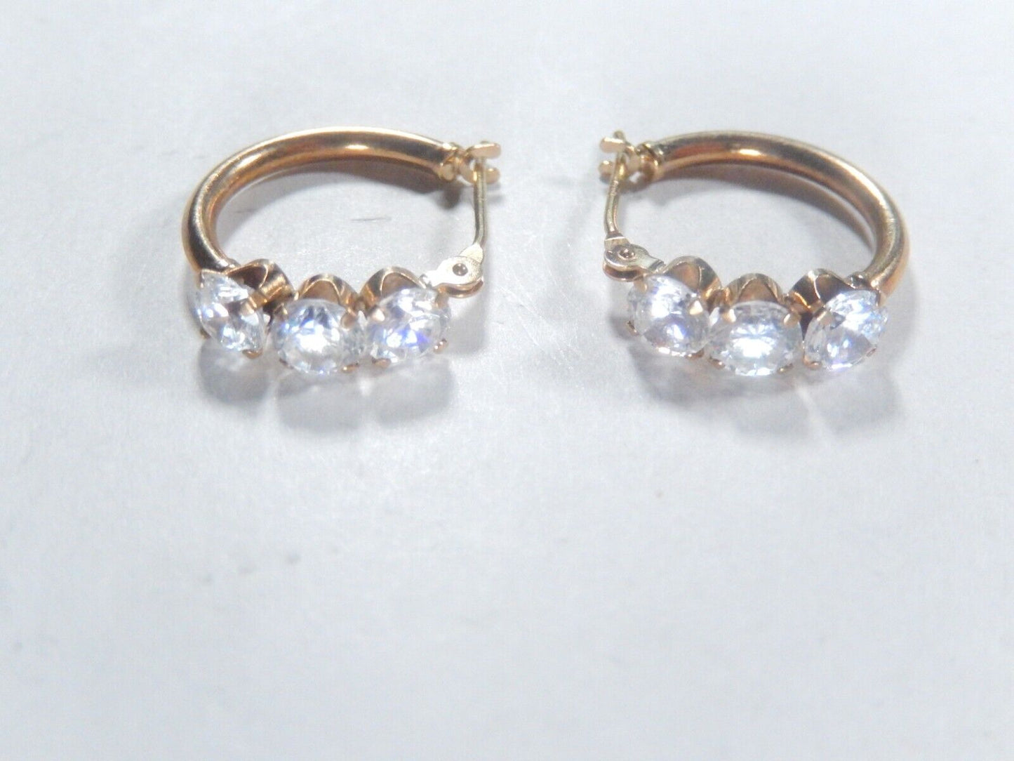 *VINTAGE*  10K Yellow Gold 1.50 CT Cubic Zirconia 17mm  Hoop Earrings