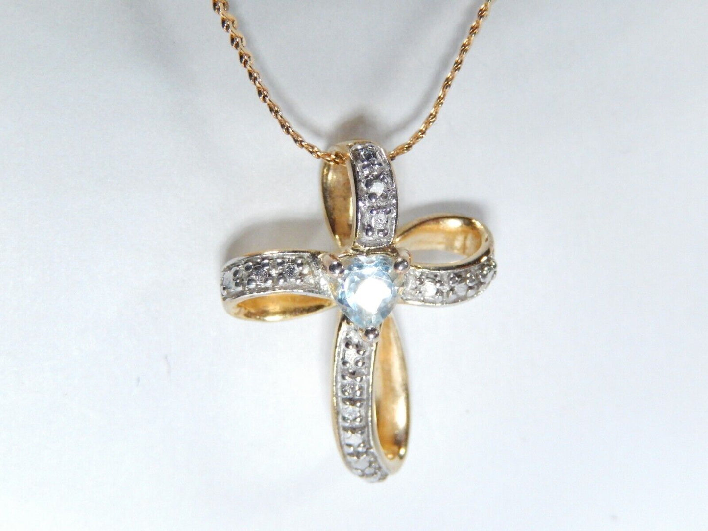 *VINTAGE* Gold Vermeil Sterling Ribbon Cross Blue Topaz Pendant w/16"chain