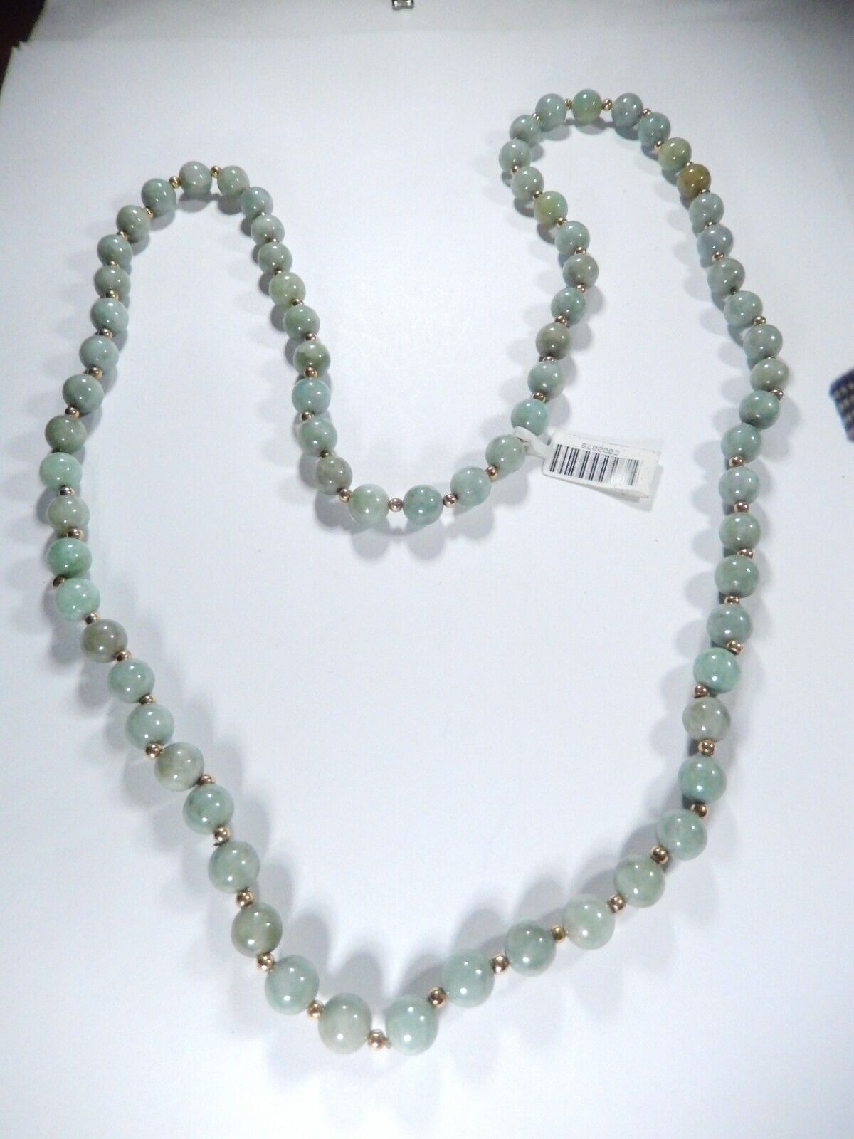 *VINTAGE*  14k Yellow Gold Ball Chinese 8mm Green Jade Bead 30" Necklace