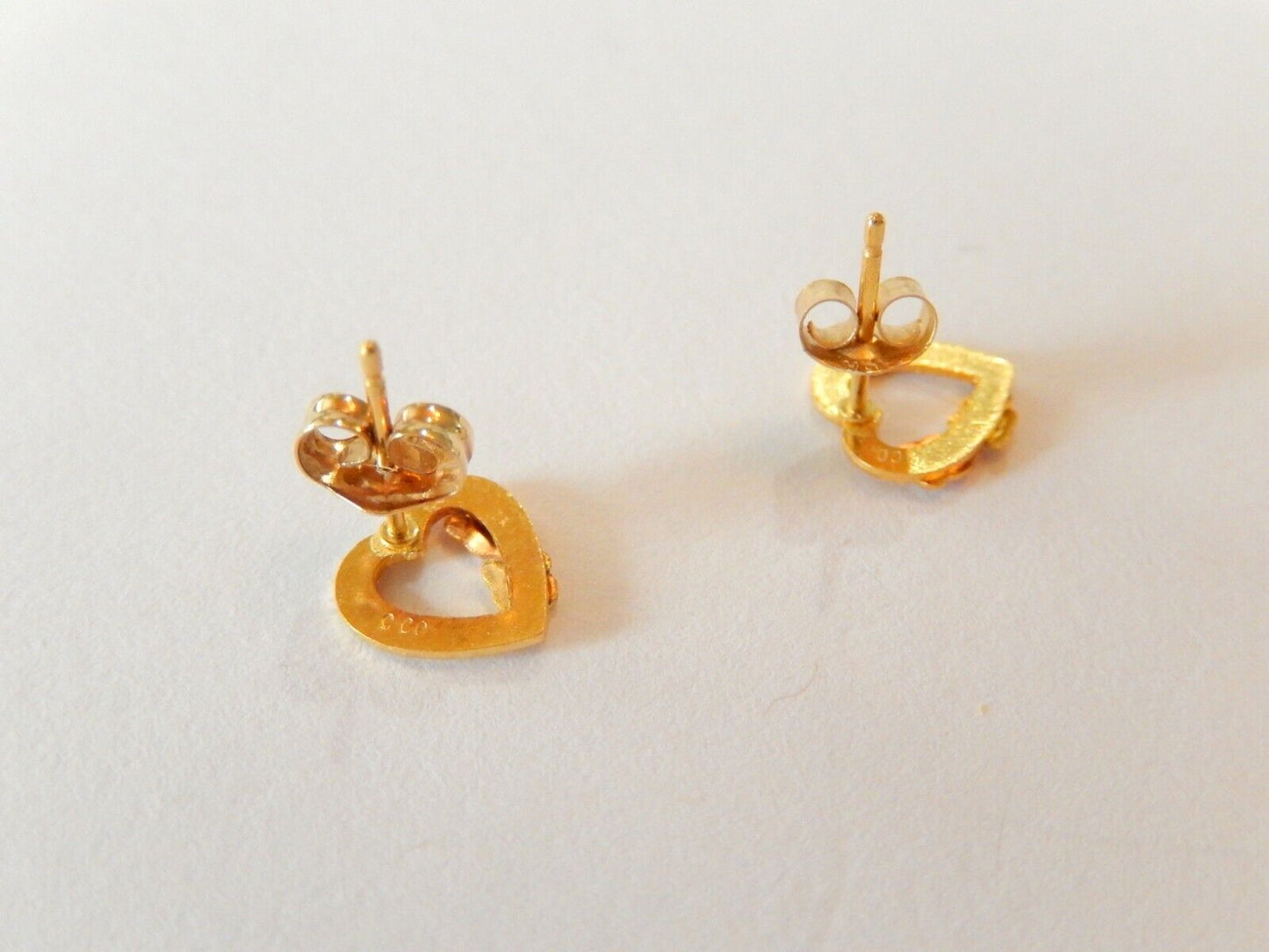 *VINTAGE*  10KT Yellow & Rose Leaf Open Heart Stud Earrings