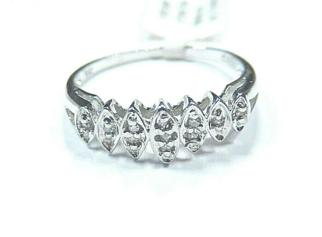 *NWT* 10kt White Gold 11 Round Diamond Marquise Setting Band Ring Size 6.75