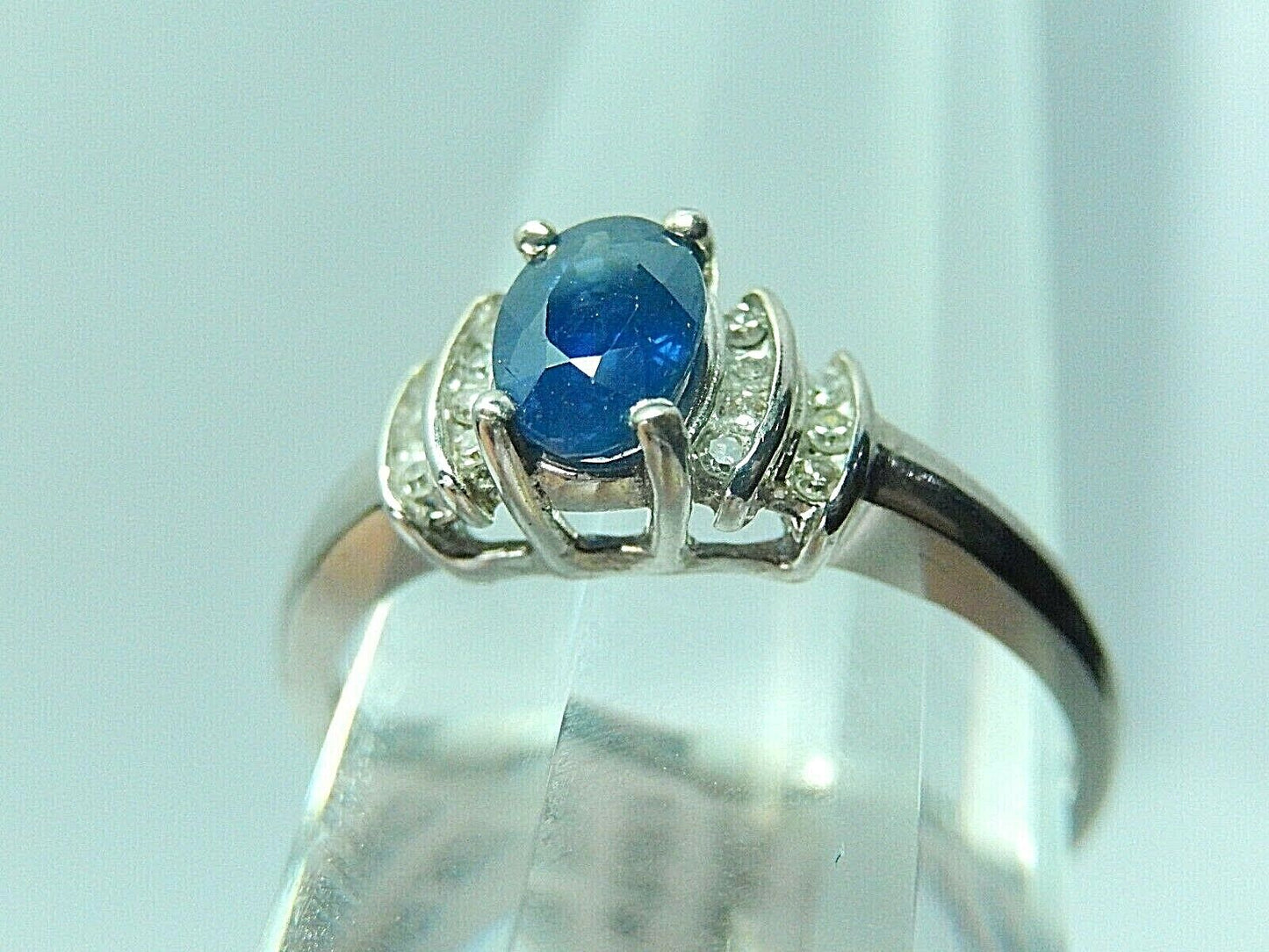 10K White Gold 1/2 ct Natural Blue Sapphire & 1/6 ct Diamond Ring Sz 7.25