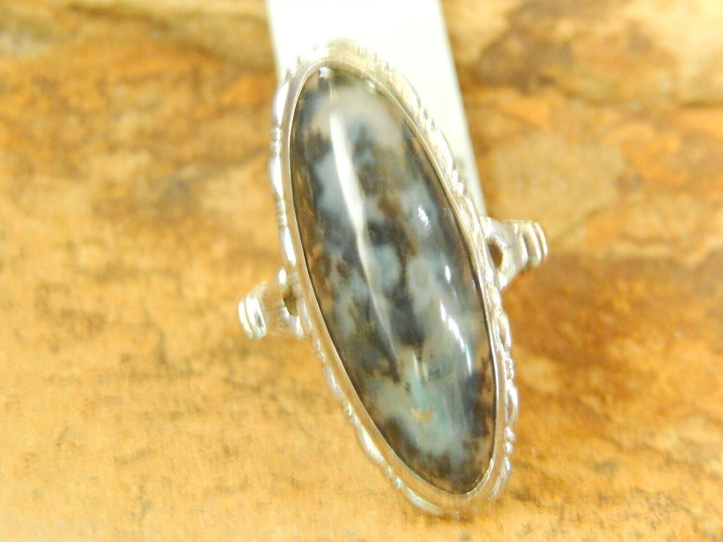 *Vintage*  Uncas Art Deco Style Sterling Silver Black/Grey Long Gemstone Ring 5