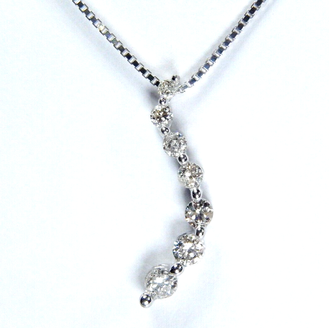 14K White Gold .25CT Round Cut 7 Diamond Journey Pendant w/18"chain