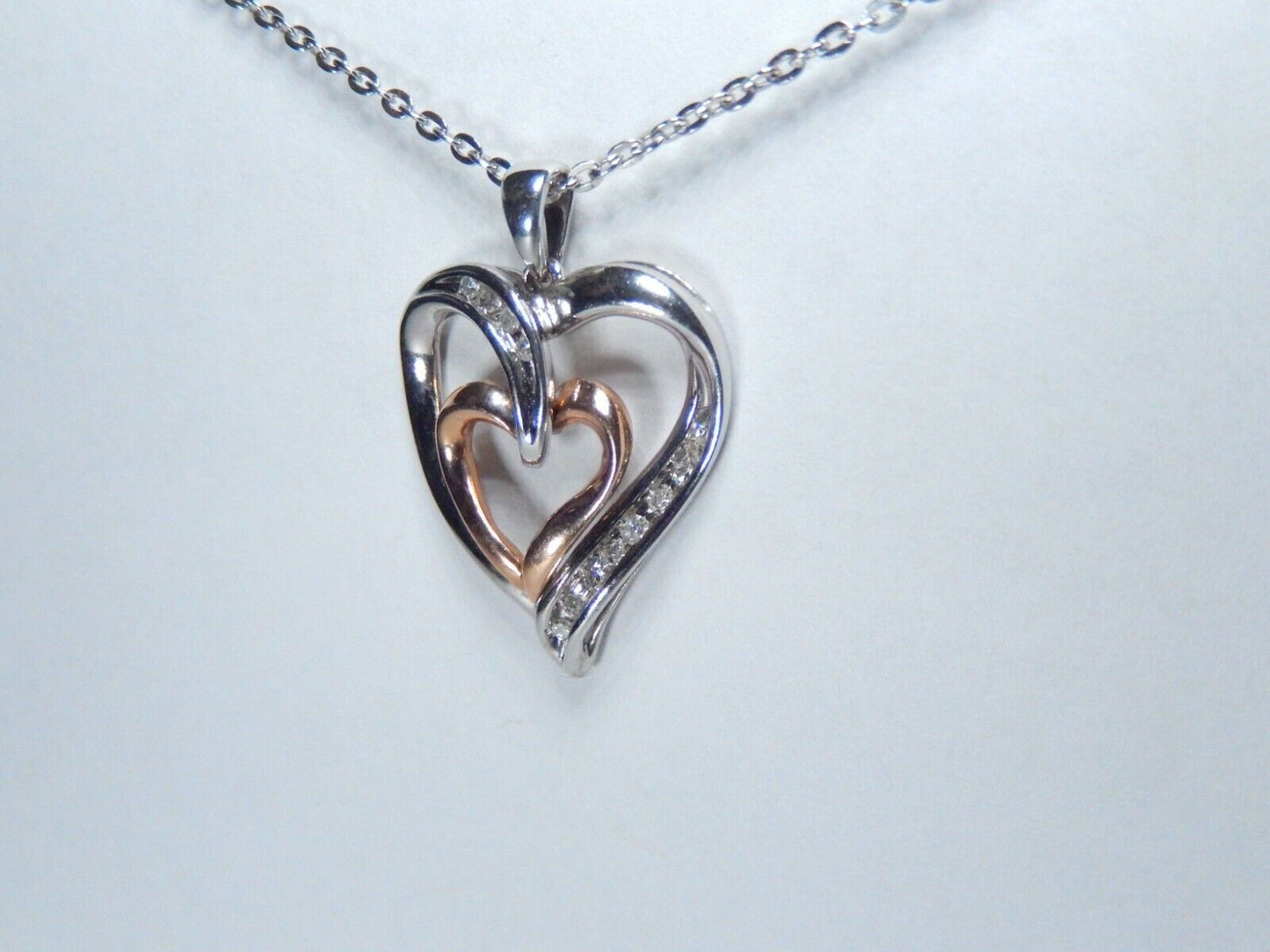 *NWT*  10K White & Yellow Gold 1/4CT Diamond Heart Pendant w/18" Chain