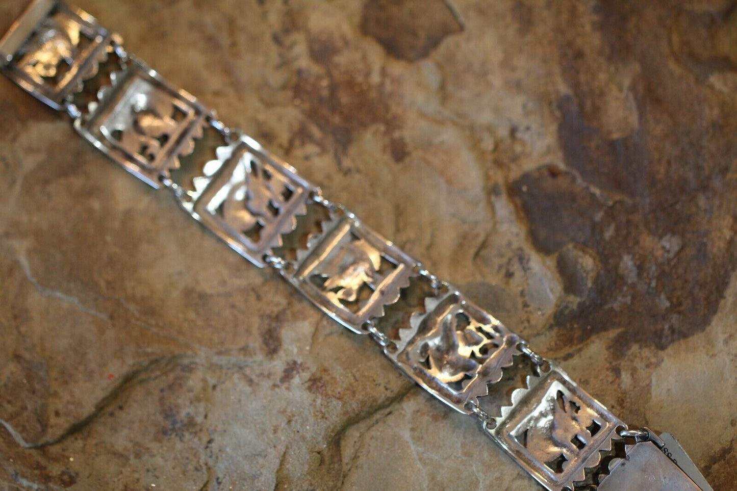 *ANTIQUE* 838 Silver Ancient Roman Design Bracelet 7" Length x 1" Wide