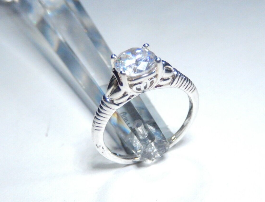 *VINTAGE* Sterling Silver Victorian Art Deco Style 1.25 CT  CZ Wedding Ring sz8