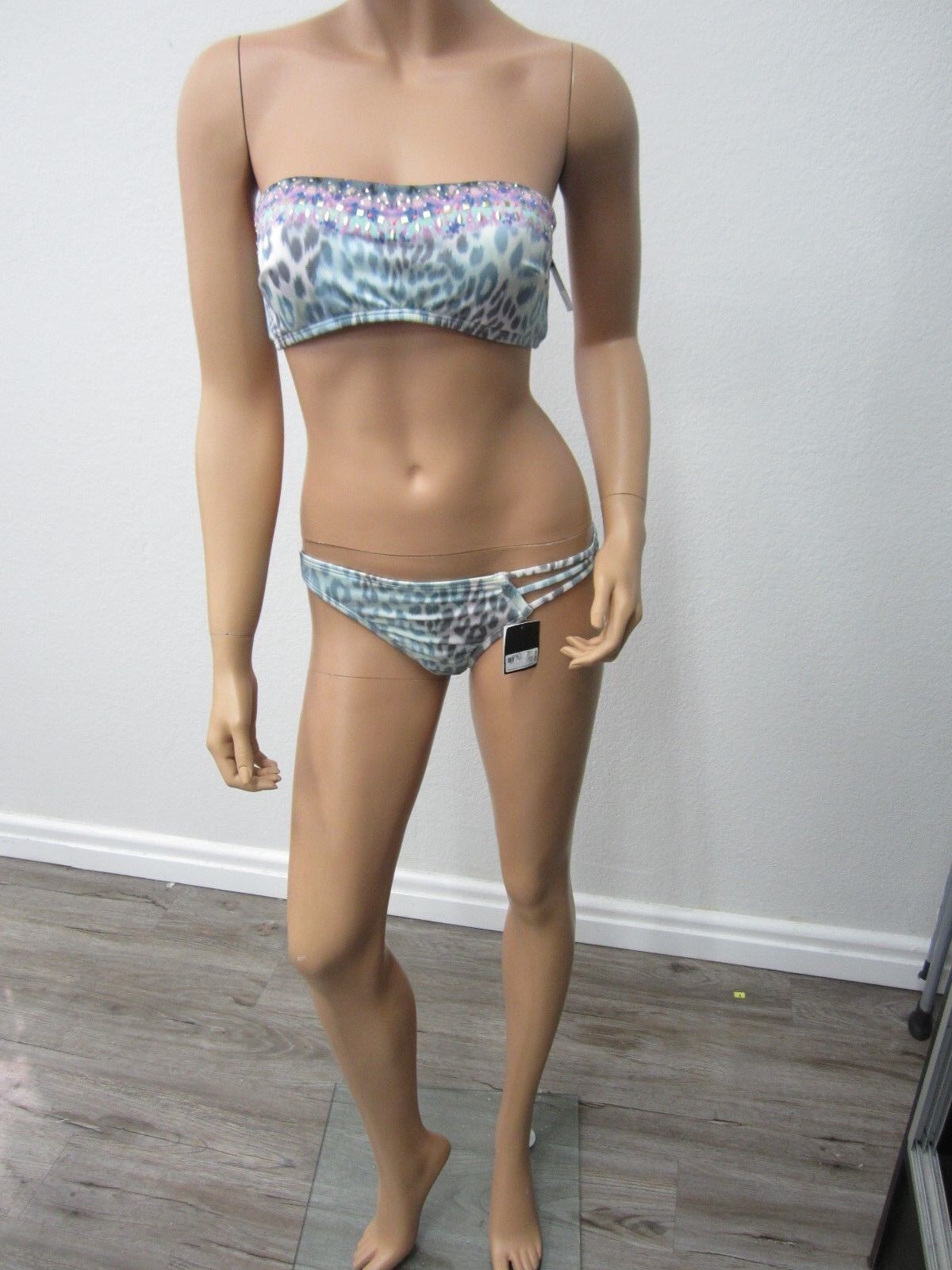 NWT Victoria's Secret Two Piece Swimsuit Top Size Large  Bottom Medium