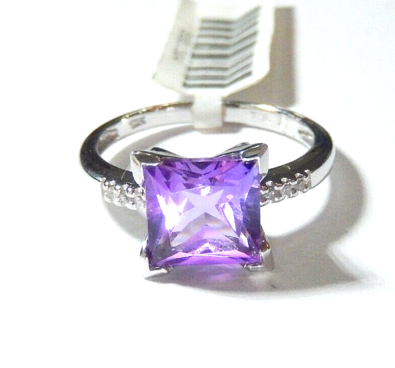 *NWT* 10K White Gold 3.00 CT Amethyst & Diamond Ring Size 7.5