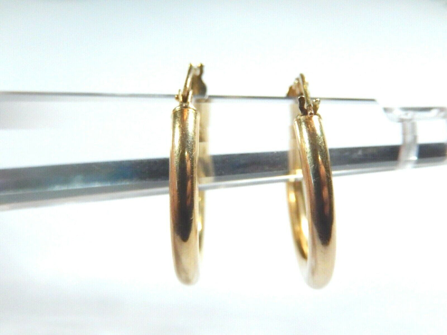 14k Real Yellow Gold Classic Smooth  Round Hoop Earrings 3mm tube  x  1" Diam