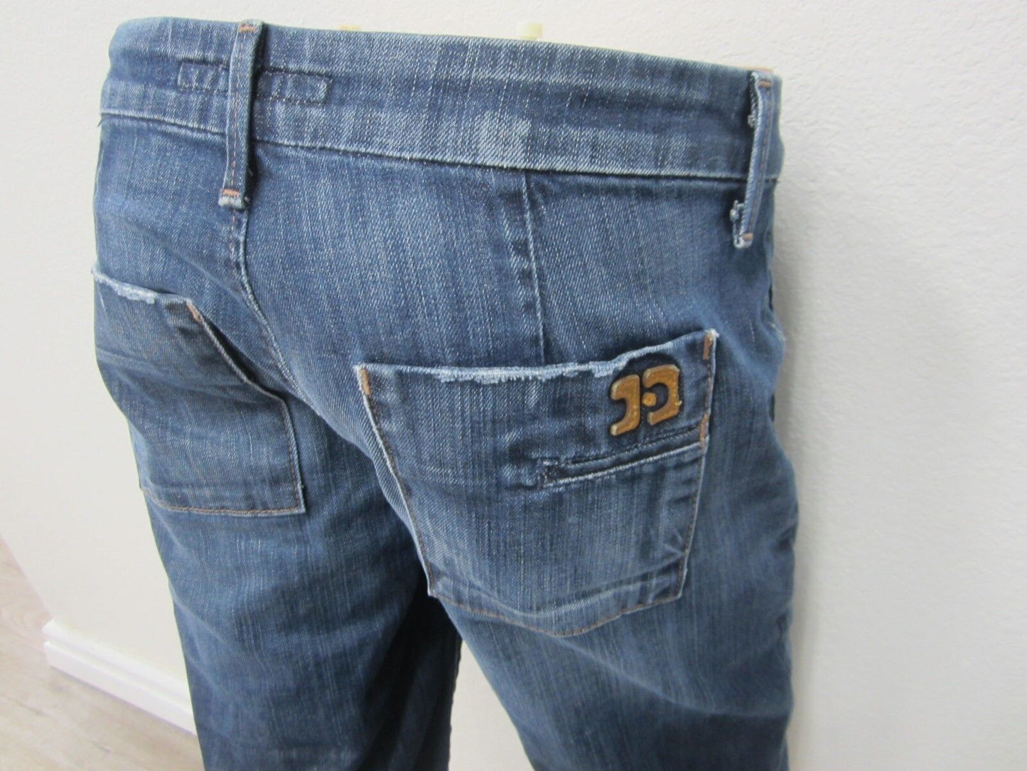 VERY NICE Joes Jeans Bermuda Shorts Women's Dark/Medium Wash W27 x L16