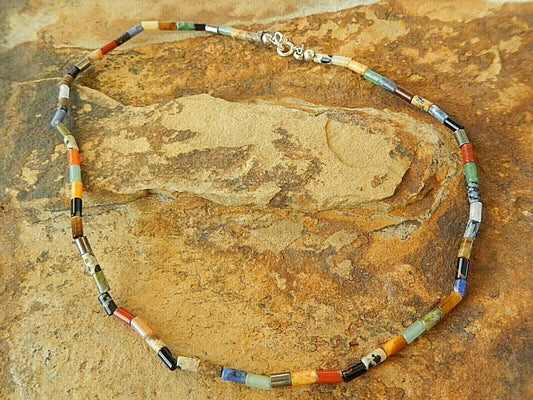 *MINT*  Native Amer. Strand Fetish Gemstone Necklace 15" Length