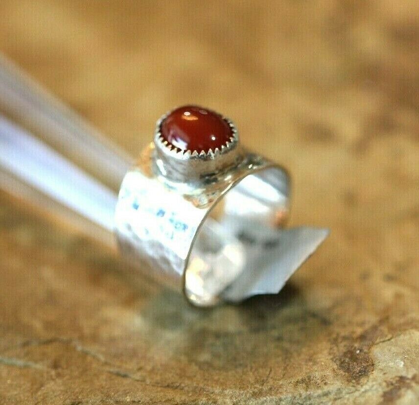 *VINTAGE*  Native American Navajo Sterling Silver Wide Band Coral  Ring Sz 9.75