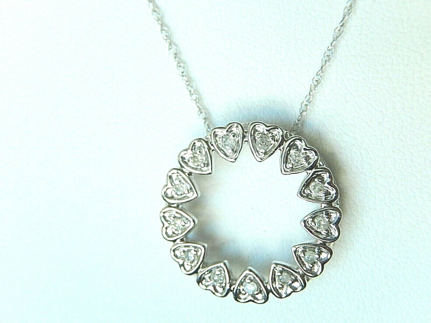 *NWT* 10k White Gold Round Diamond Heart Eternity Circle Slider Pendant w/18"Chn