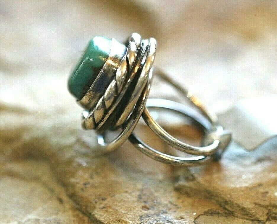 *VINTAGE*  Native American Sterling Silver Handmade Turquoise Ring  Adjustable