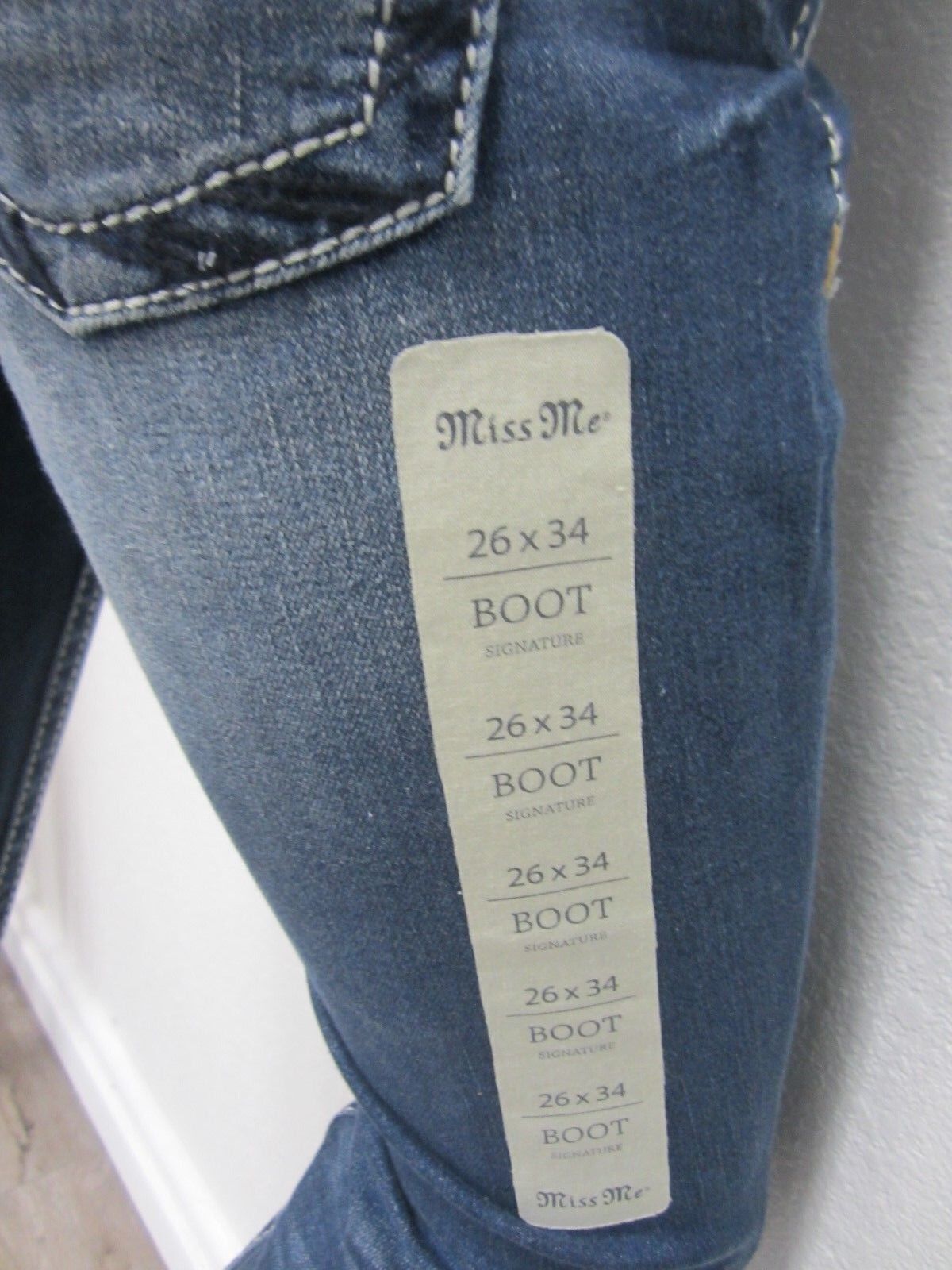 *NWT* MISS ME Women's BOOT CUT Jeans JP7697B4  Med Blue  Size W26 X L34